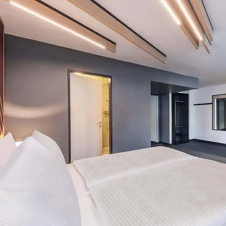 Aachen-hbf アーヘン