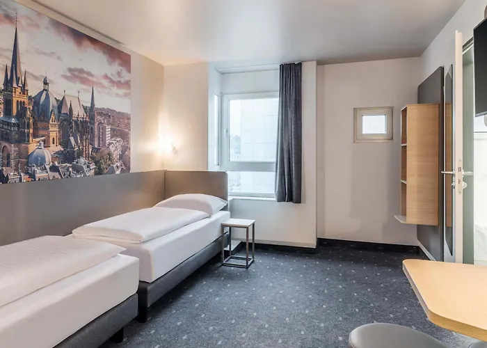 Aachen-hbf Otel 3*
