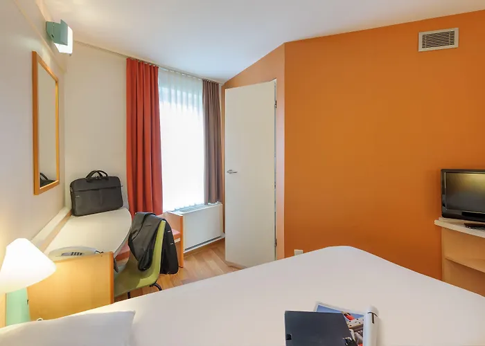 Aachen-hbf Otel 3*